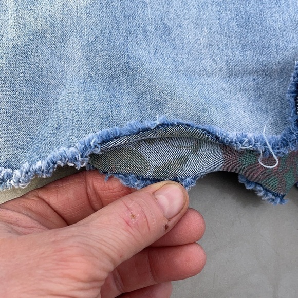 Flip Side Dual Frayed Denim Jean Shorts 2 Shorts in 1 Blue Ombré or Floral 17 - Picture 10 of 14